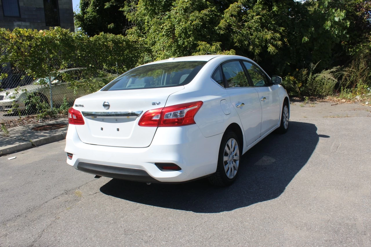 2017 Nissan Sentra SV Main Image