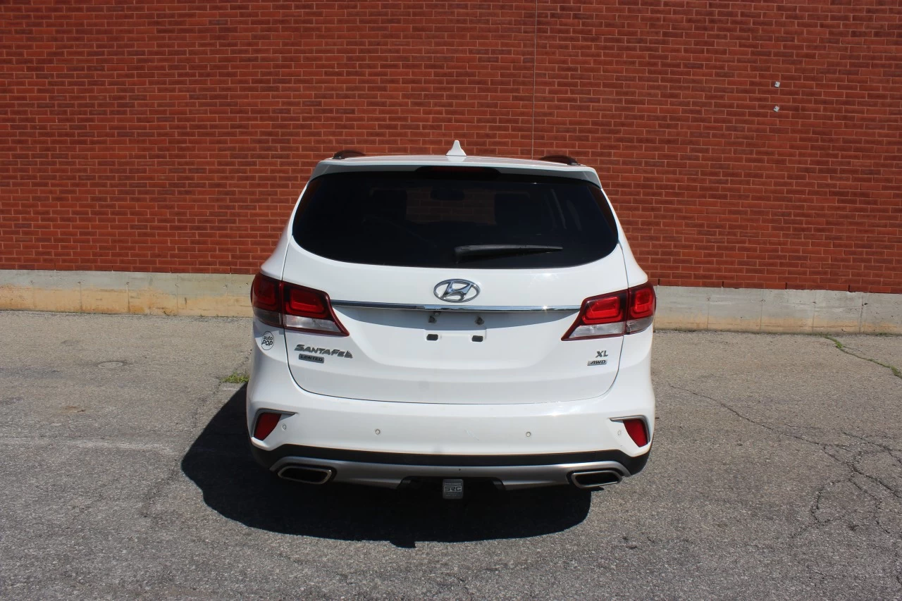 2017 Hyundai Santa Fe XL Limited Main Image