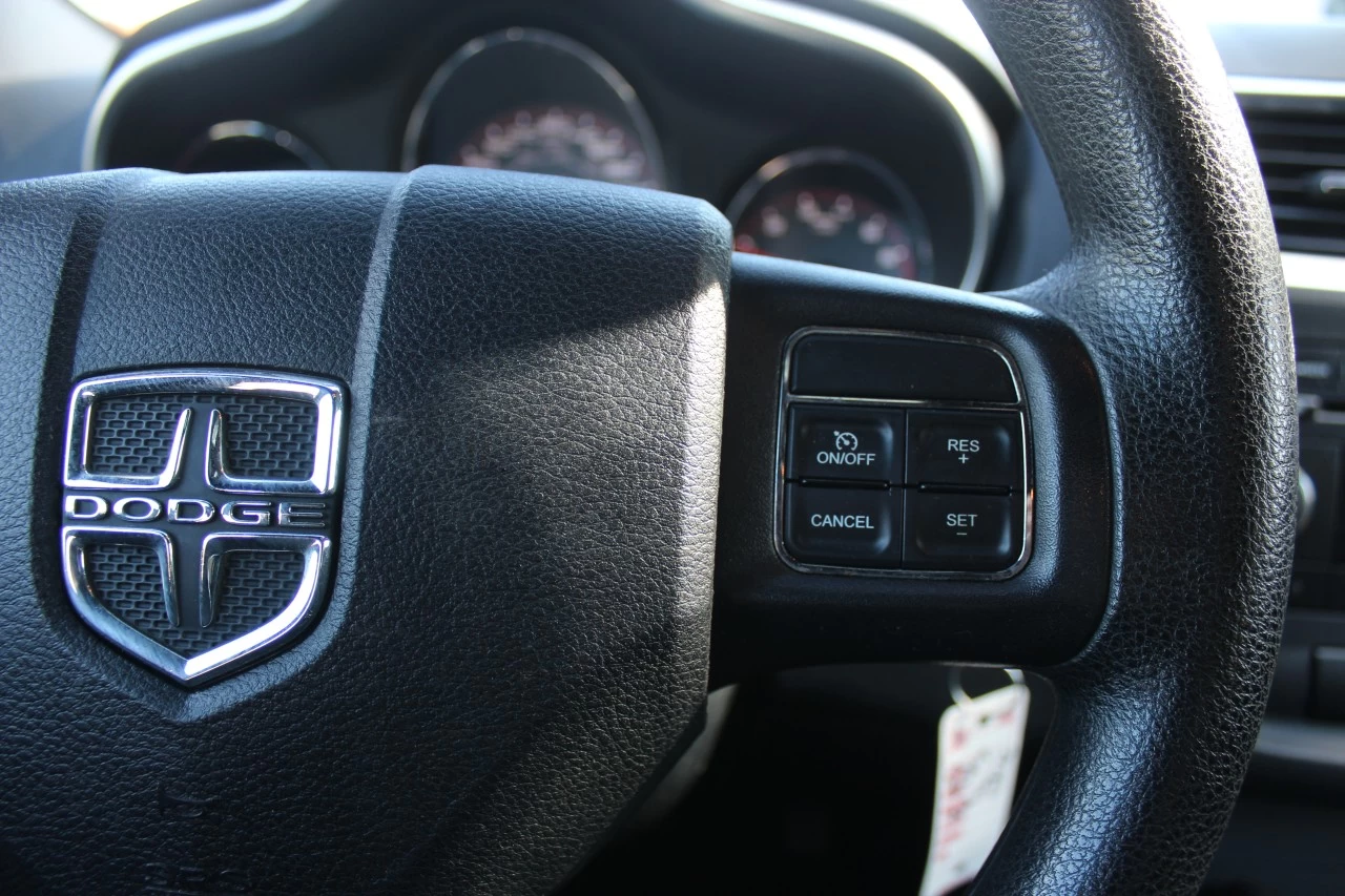 2013 Dodge Avenger 4dr Sdn Main Image