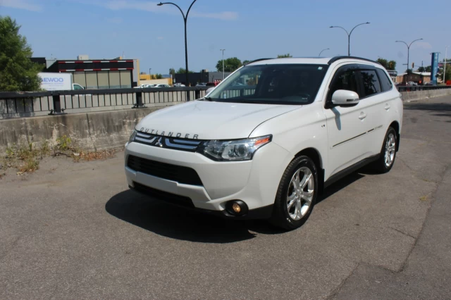 Mitsubishi Outlander GT 2014