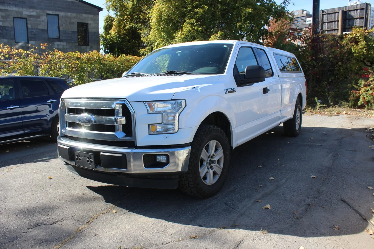 2017 Ford F-150 XLT Main Image