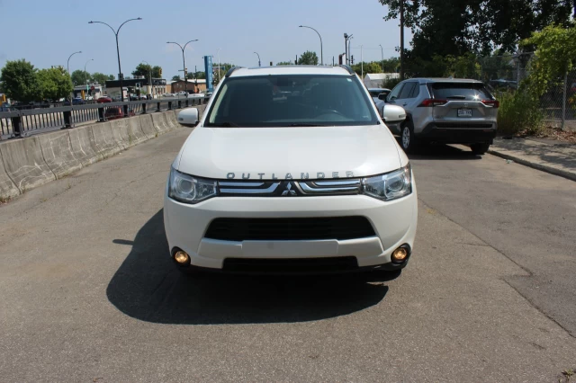 Mitsubishi Outlander GT 2014