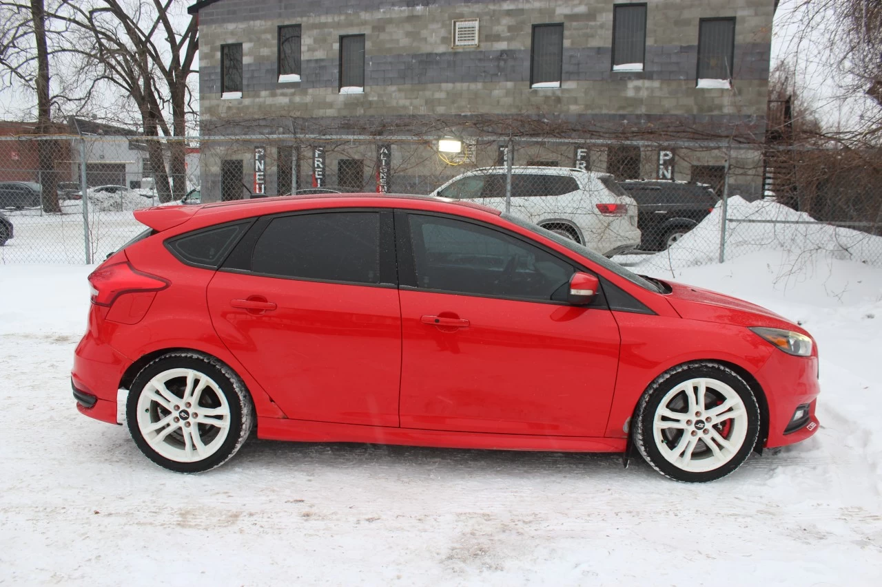 2015 Ford Focus ST Image principale