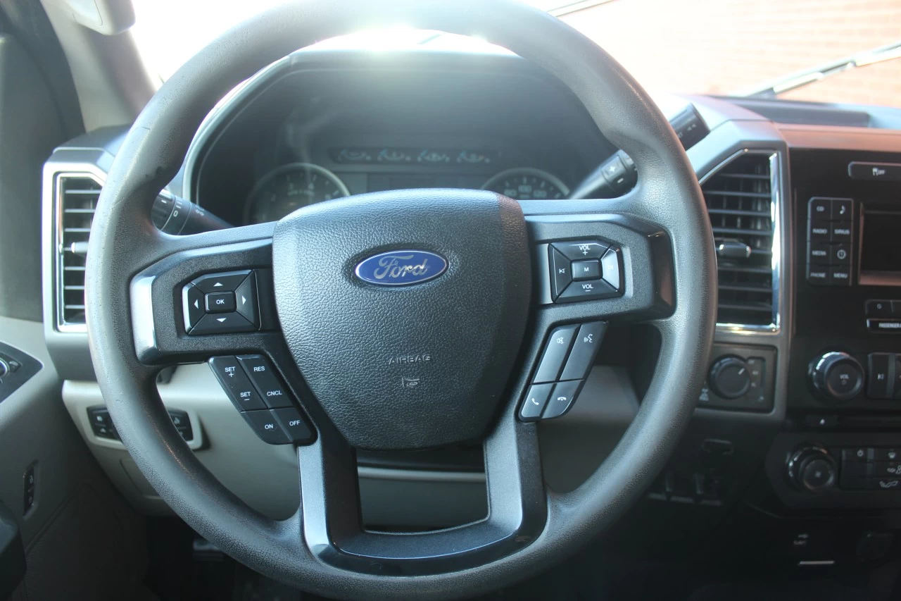2016 Ford F-150 XLT Main Image