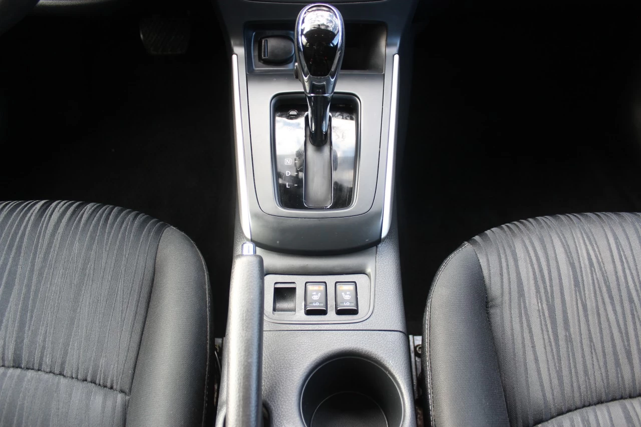 2019 Nissan Sentra SV Main Image