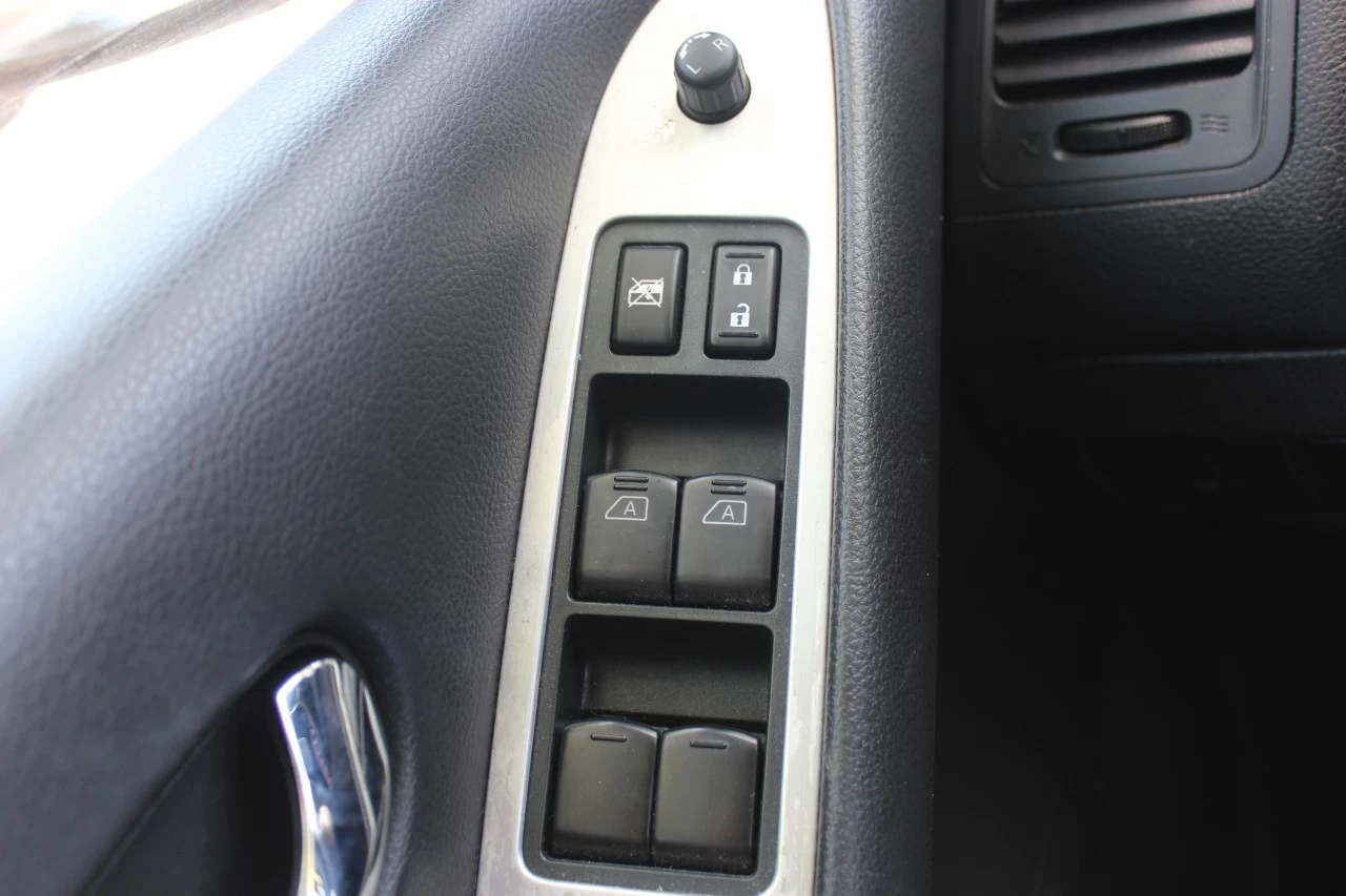 2012 Nissan Murano SV Image principale