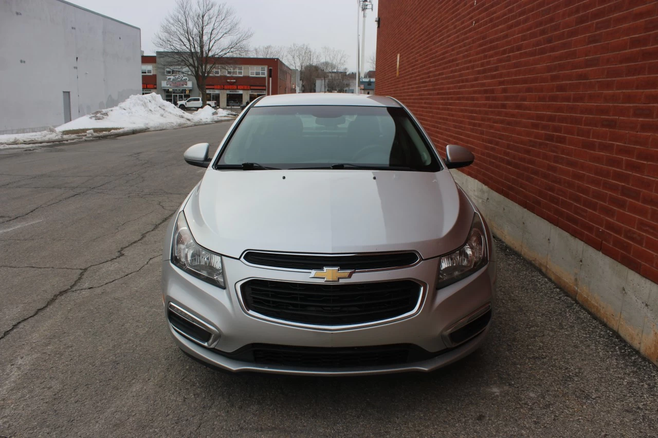 2016 Chevrolet Cruze LT Image principale
