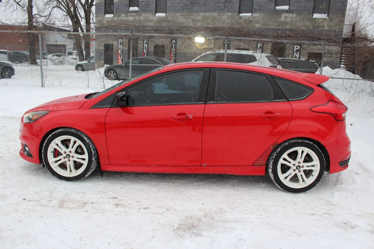 2015 Ford Focus ST Image principale