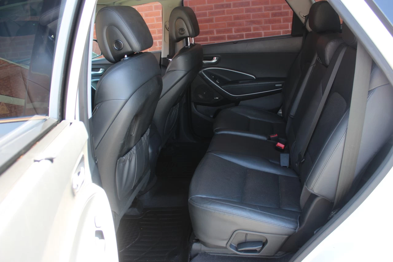 2017 Hyundai Santa Fe XL Limited Main Image