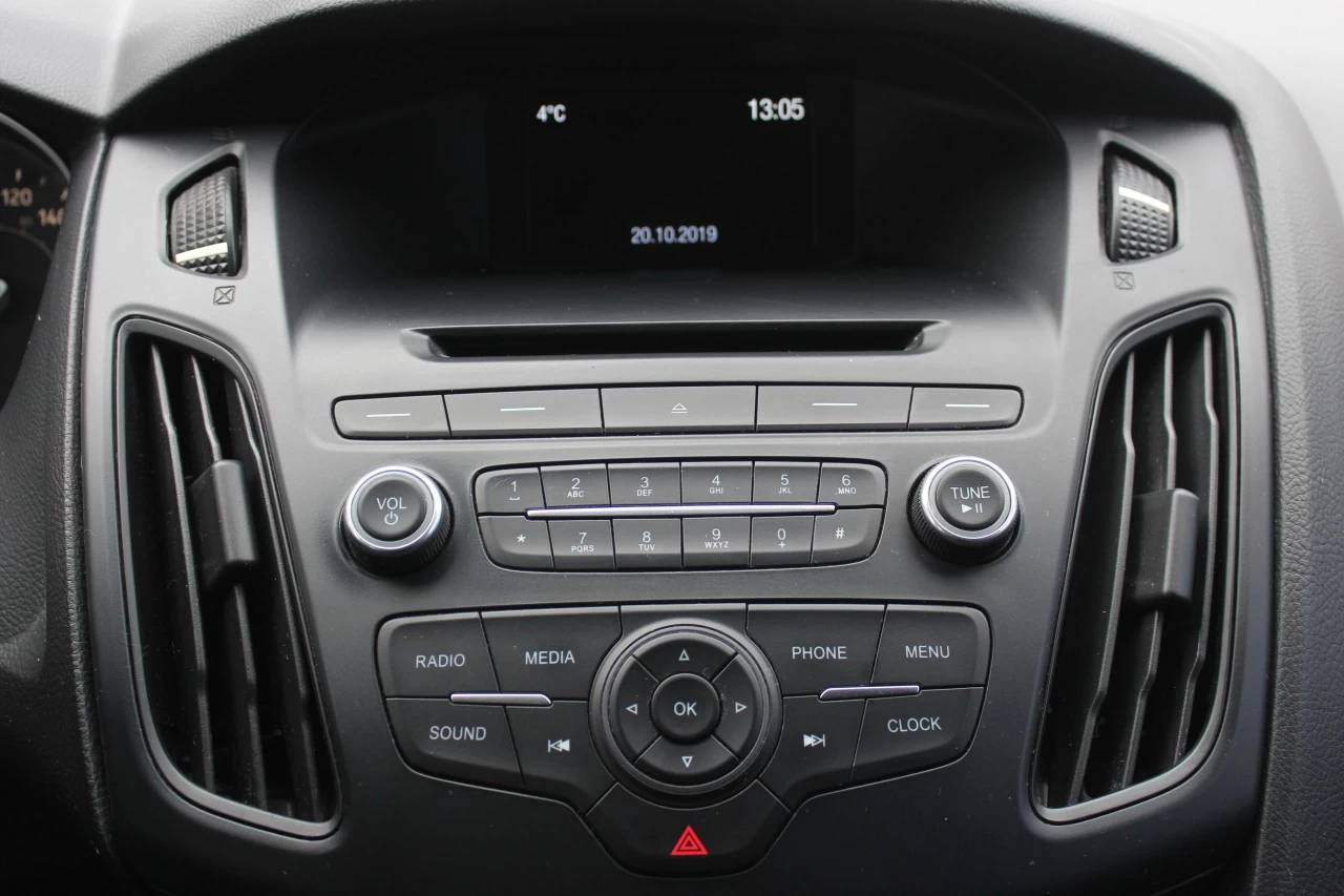 2016 Ford Focus SE Image principale