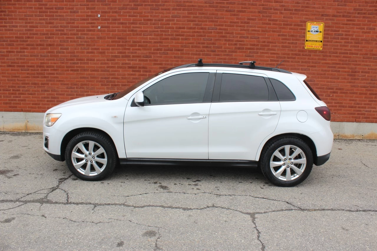 2013 Mitsubishi RVR GT Main Image