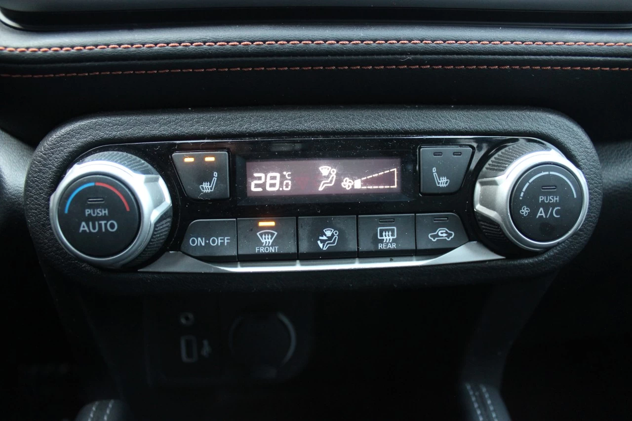 2019 Nissan Kicks SR Image principale