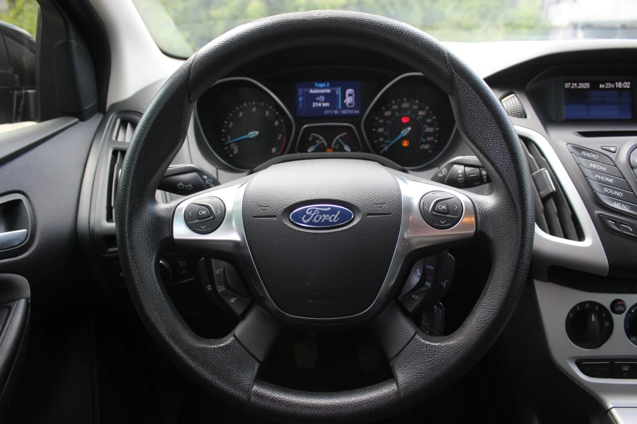 2013 Ford Focus SE Image principale