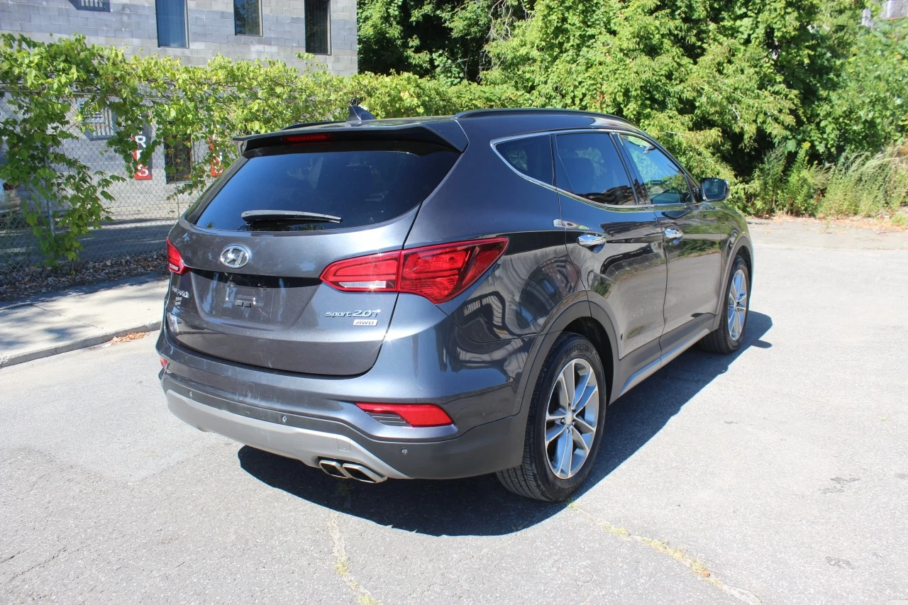 2017 Hyundai Santa Fe Sport SE Image principale