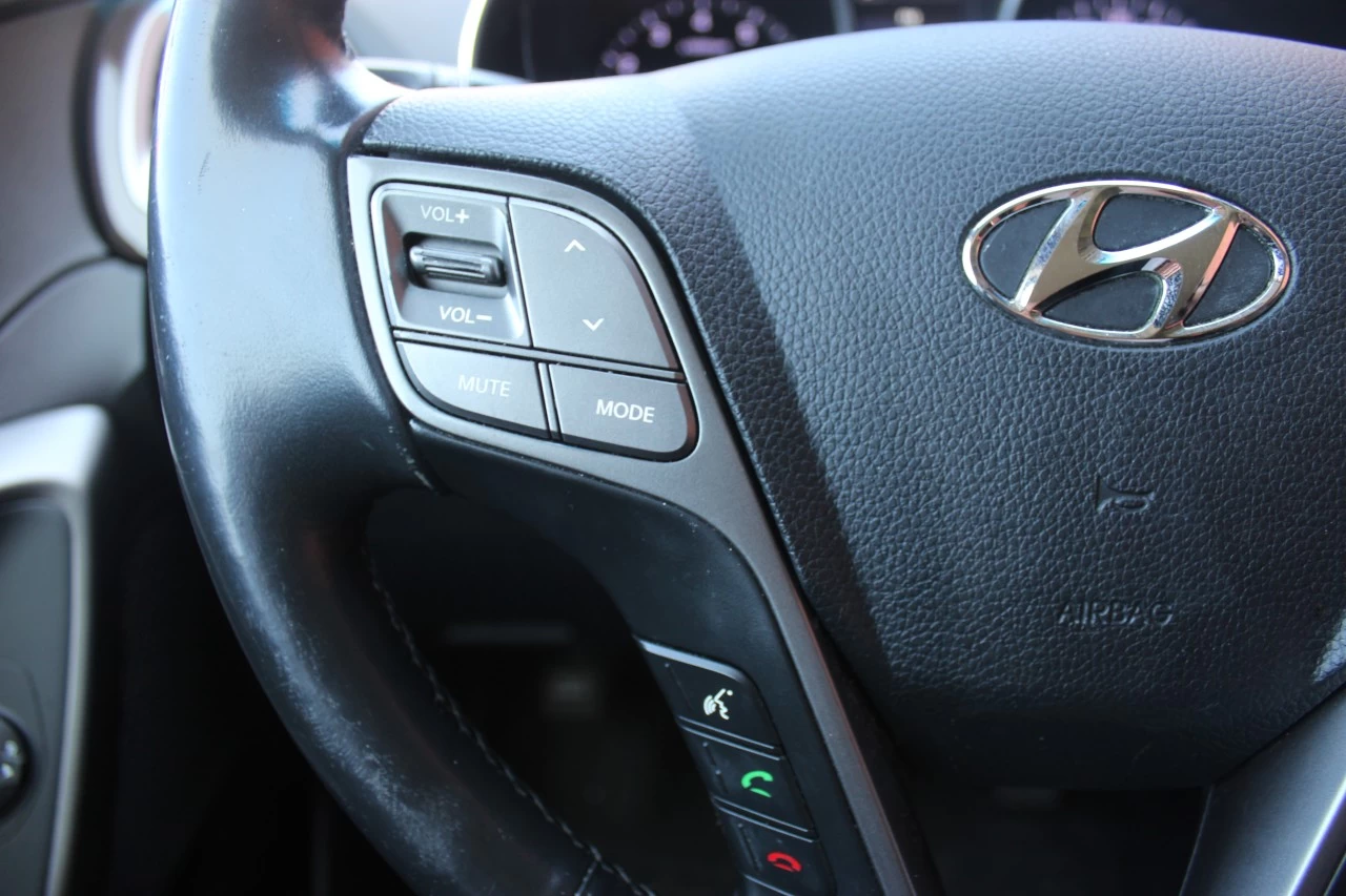 2017 Hyundai Santa Fe XL Limited Main Image