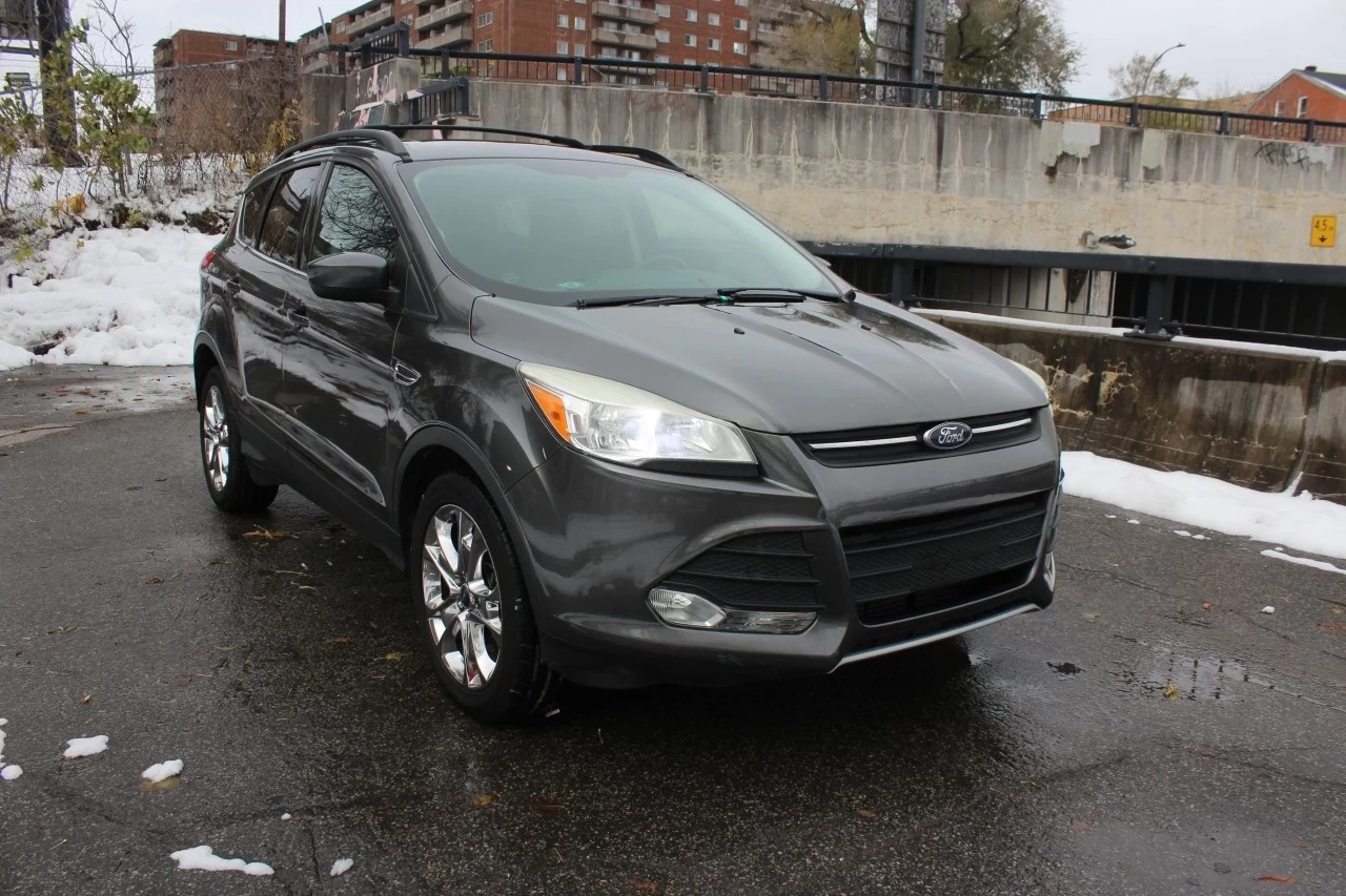 2015 Ford Escape SE Image principale