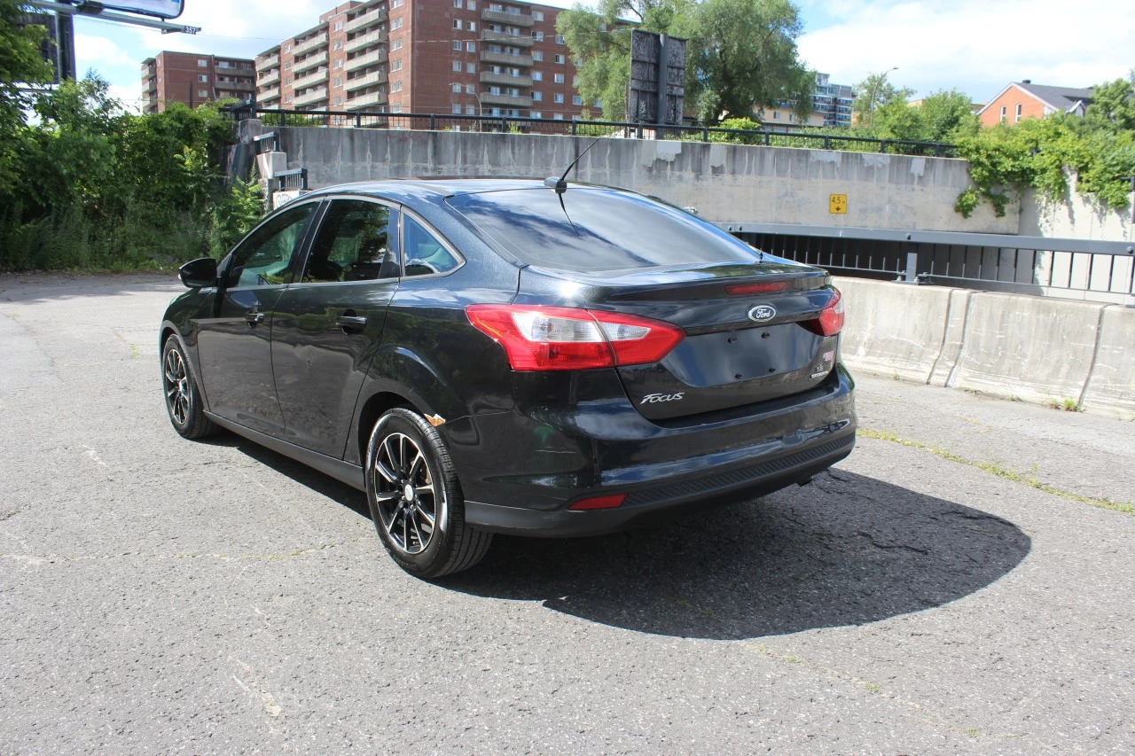 2013 Ford Focus SE Image principale