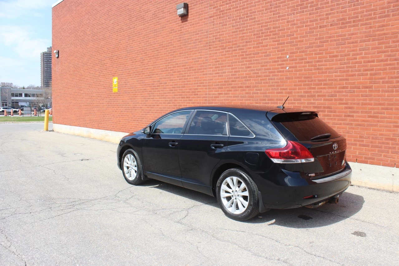 2016 Toyota Venza 4dr Wgn AWD Main Image