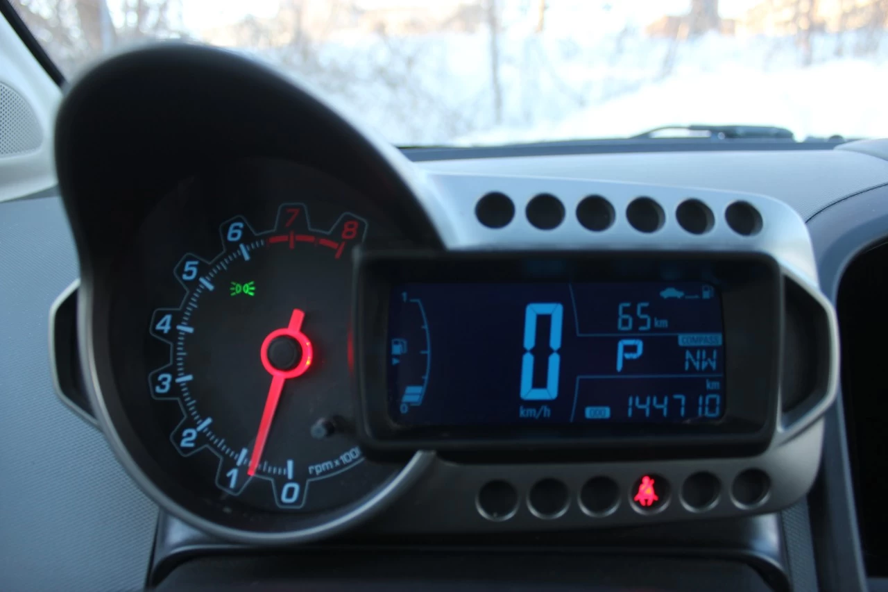 2013 Chevrolet Sonic LS Image principale