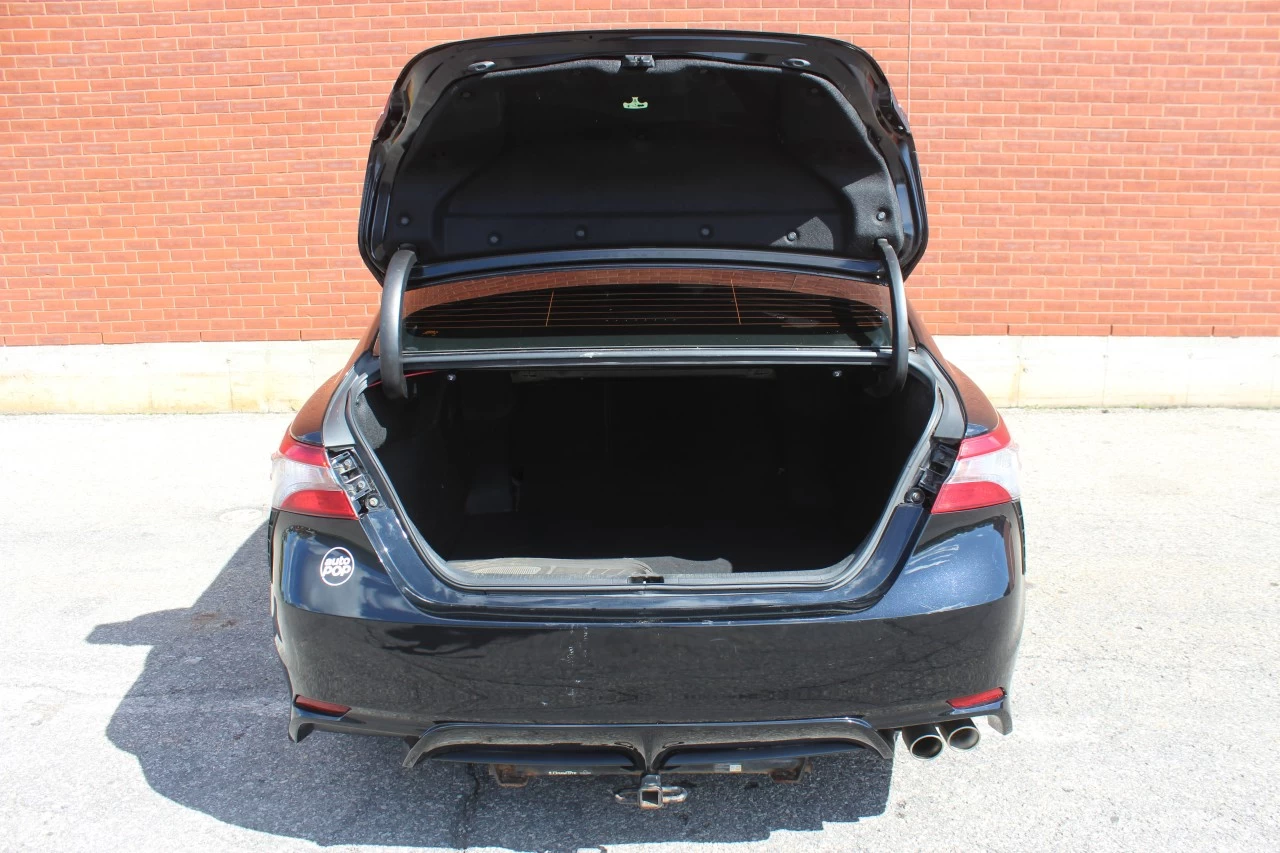 2018 Toyota Camry  Main Image