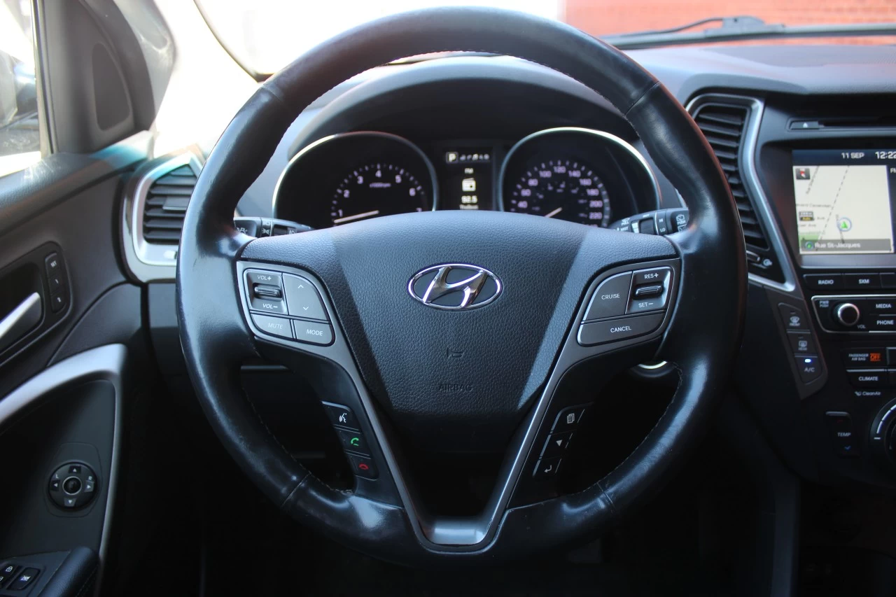 2017 Hyundai Santa Fe XL Limited Main Image