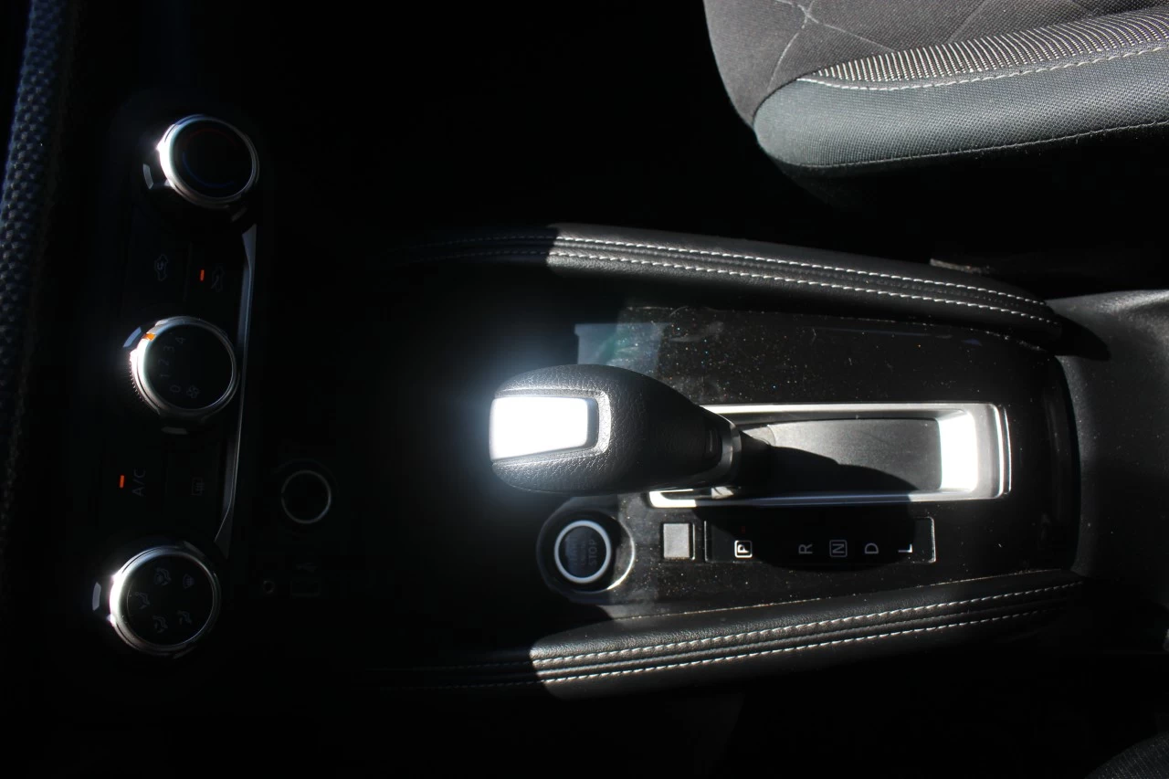 2019 Nissan Kicks S/SV/SR Main Image