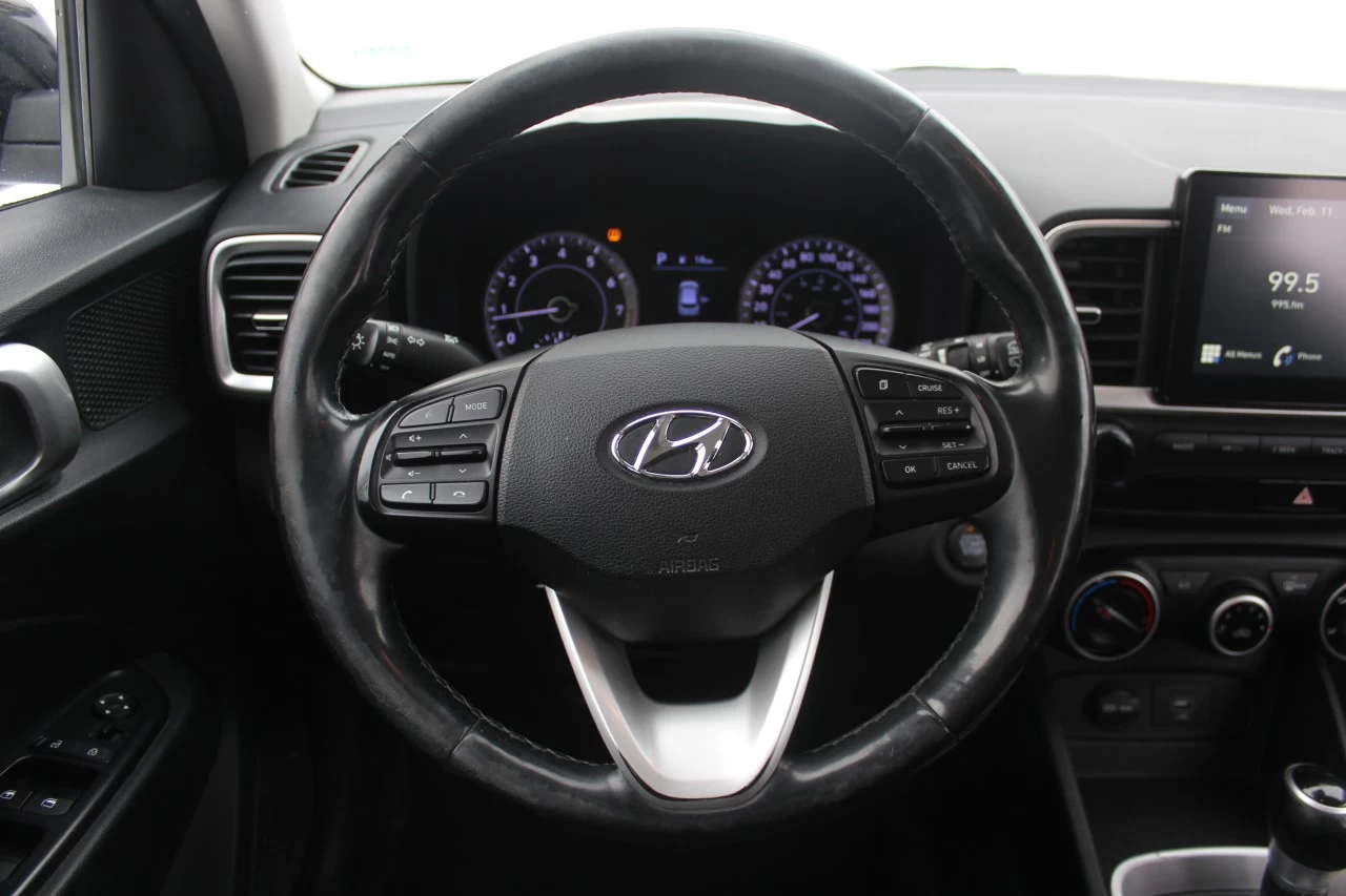 2020 Hyundai Venue Preferred Main Image