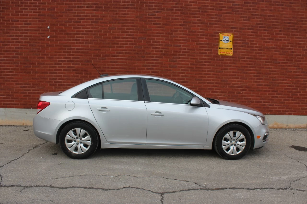 2016 Chevrolet Cruze LT Image principale