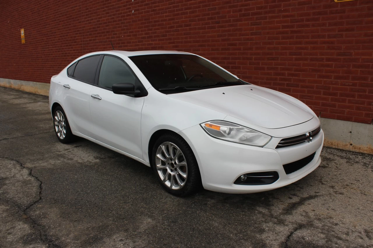 2016 Dodge Dart Limited Image principale
