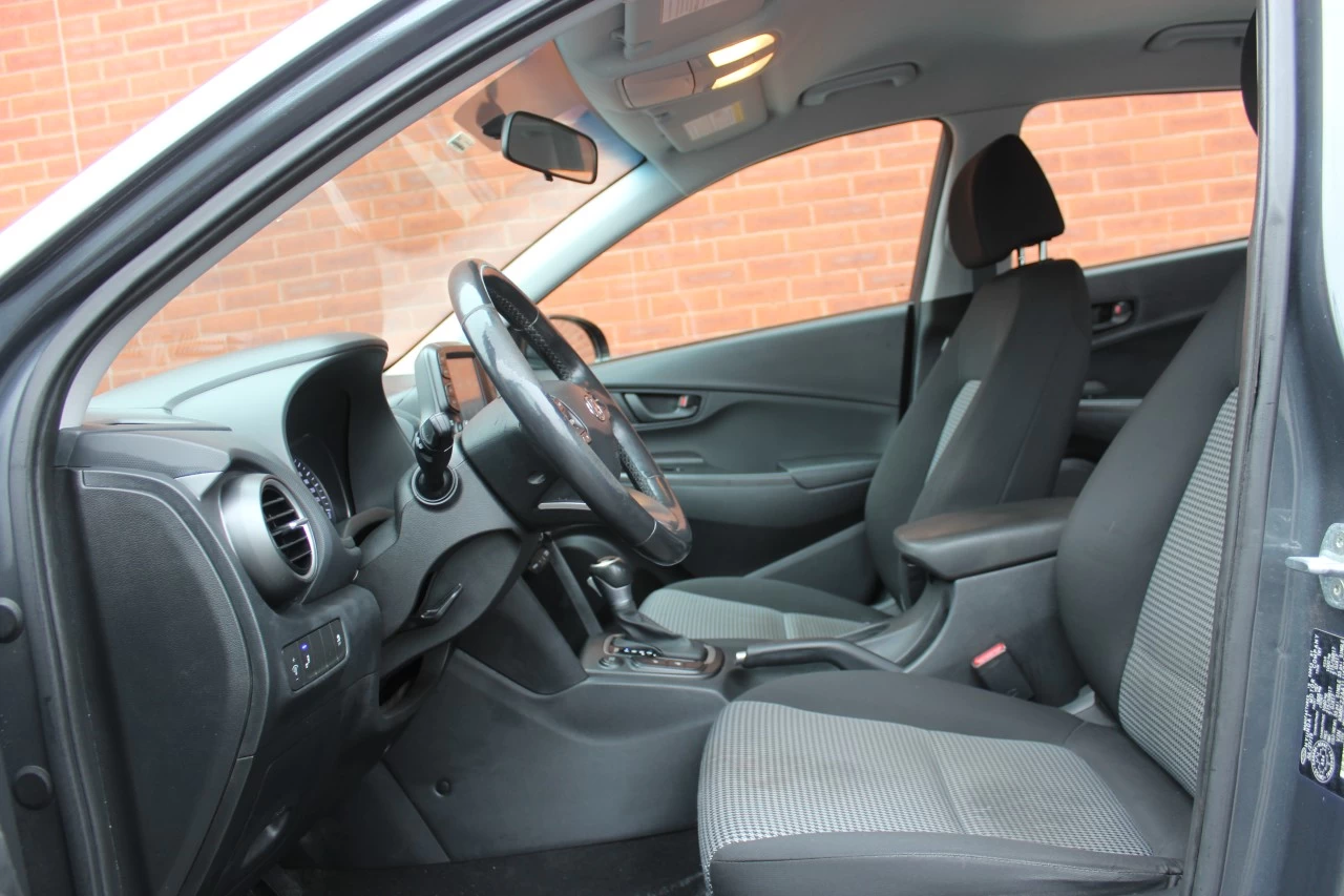 2020 Hyundai Kona Preferred Main Image