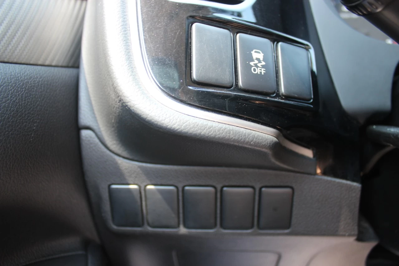2014 Mitsubishi Outlander SE Image principale