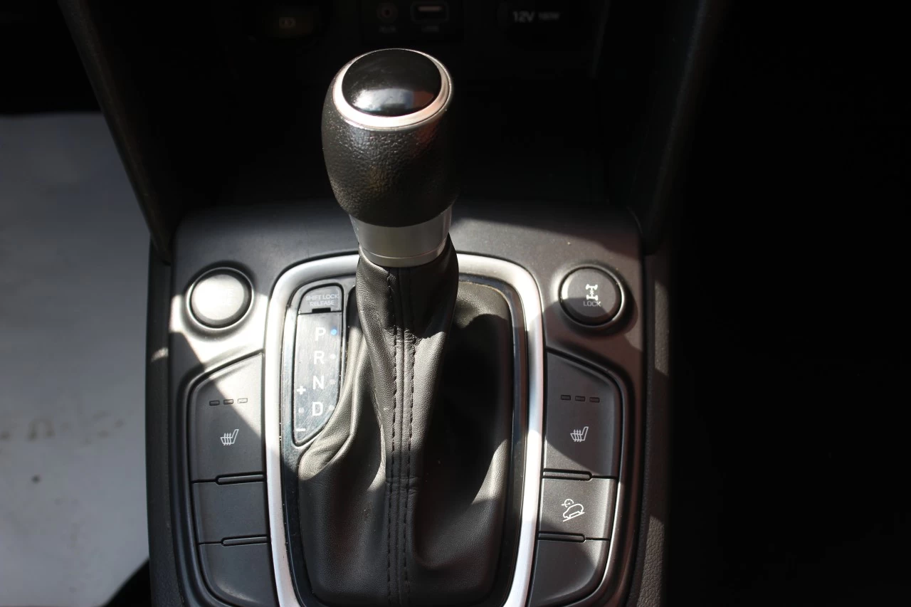 2021 Hyundai Kona Essential Main Image