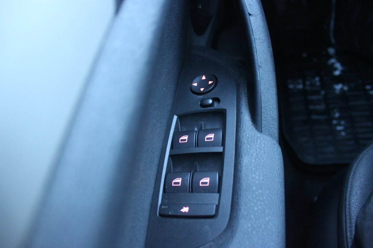 2013 BMW X1 28i Main Image