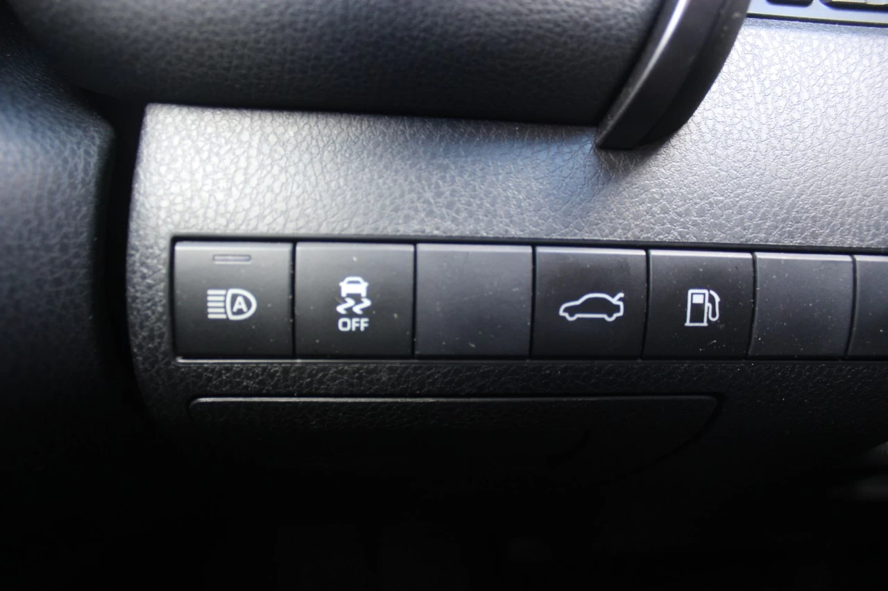 2018 Toyota Camry  Main Image