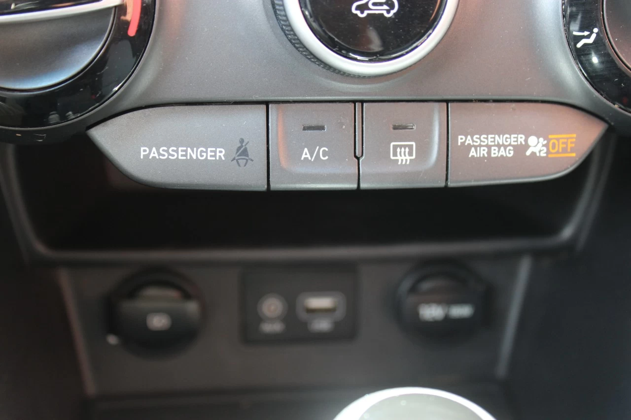 2021 Hyundai Kona Essential Main Image