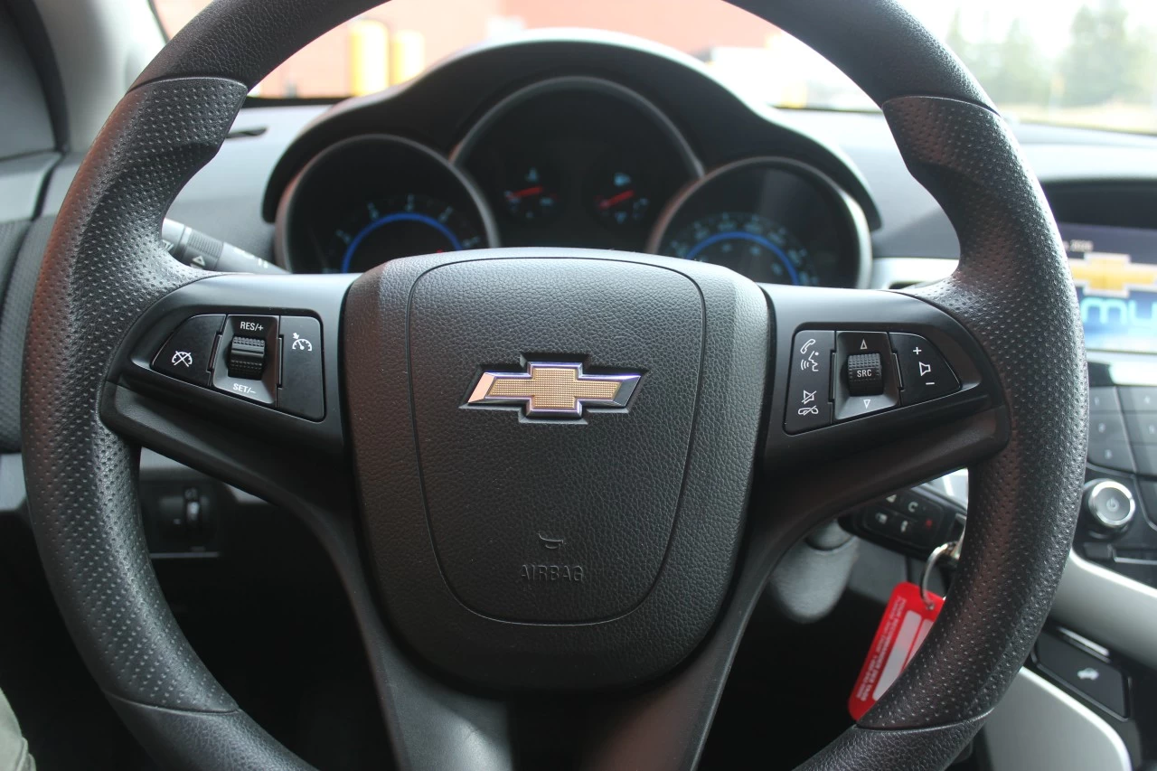 2015 Chevrolet Cruze 1LT Main Image