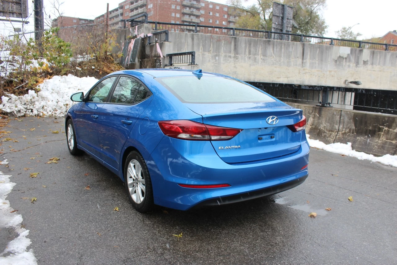 2017 Hyundai Elantra GL Image principale