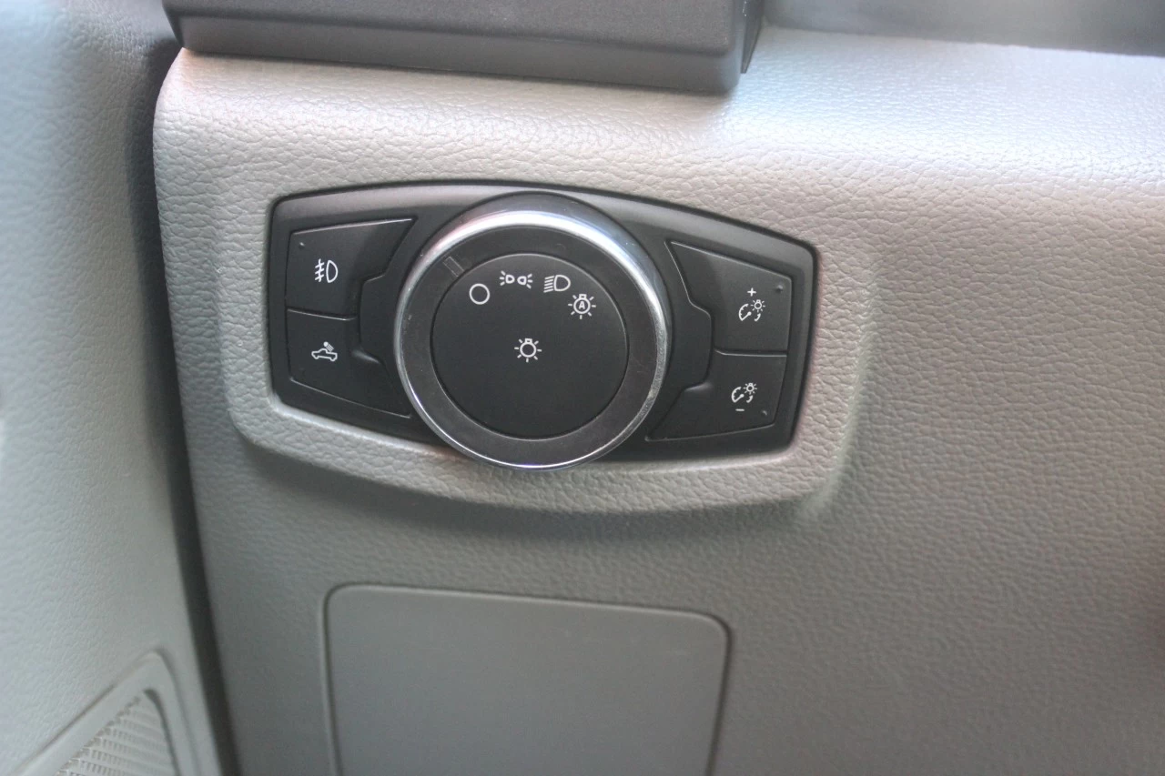 2016 Ford F-150 XLT Main Image