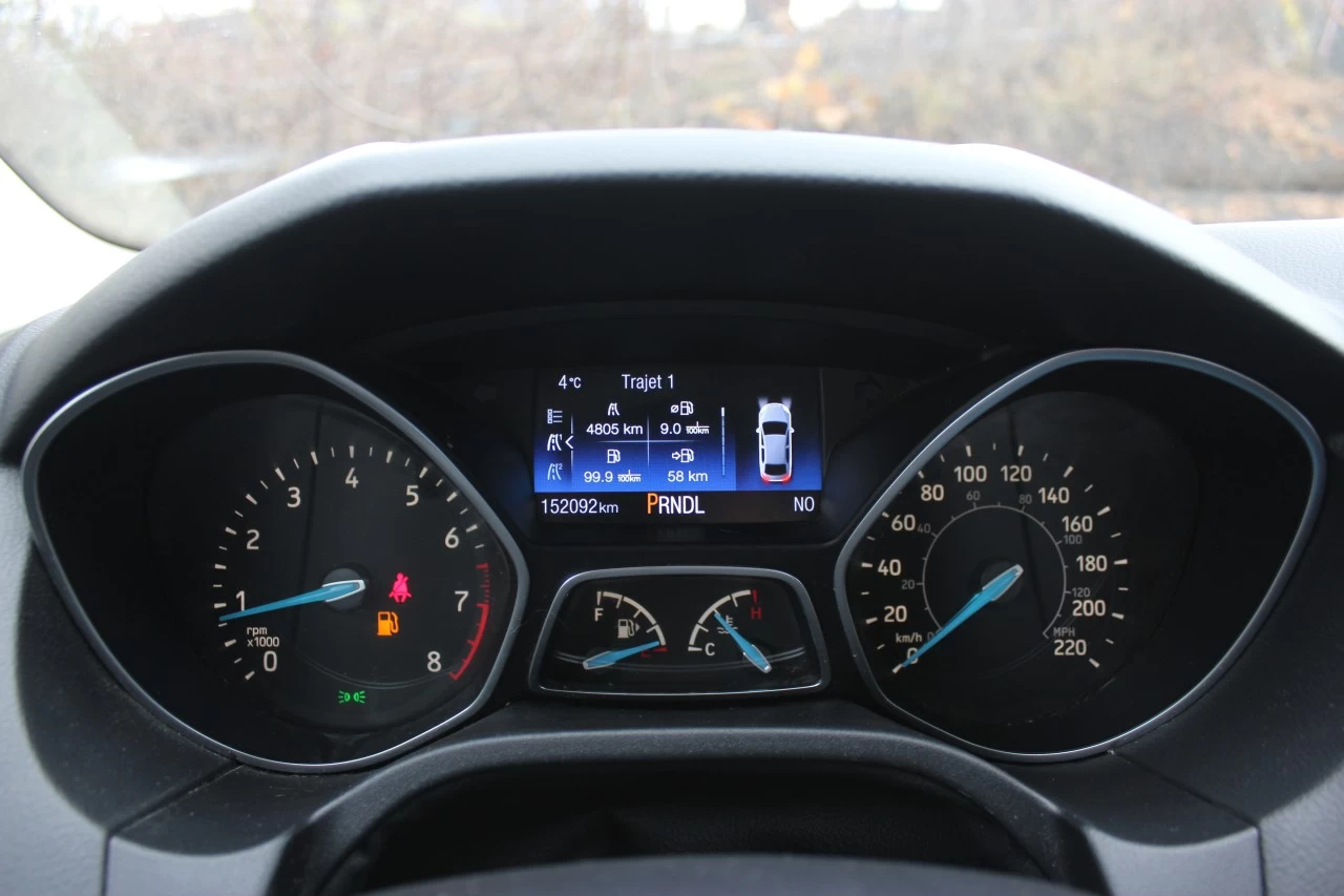 2016 Ford Focus SE Image principale