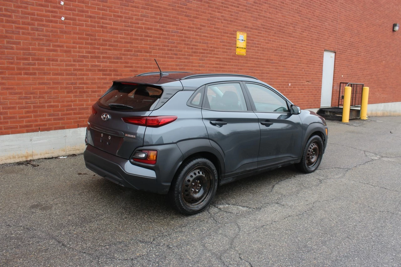 2020 Hyundai Kona Preferred Main Image