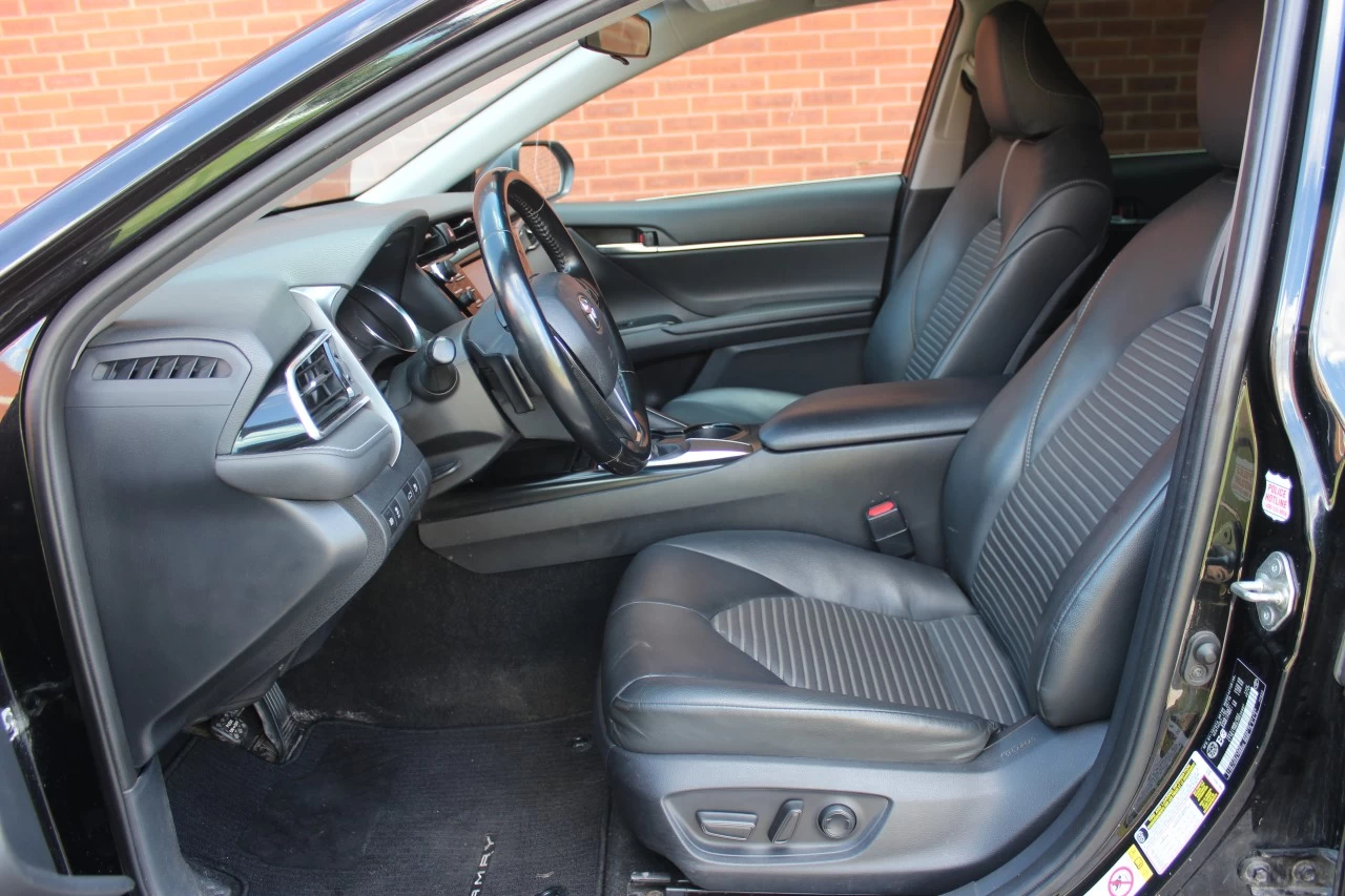 2018 Toyota Camry  Main Image