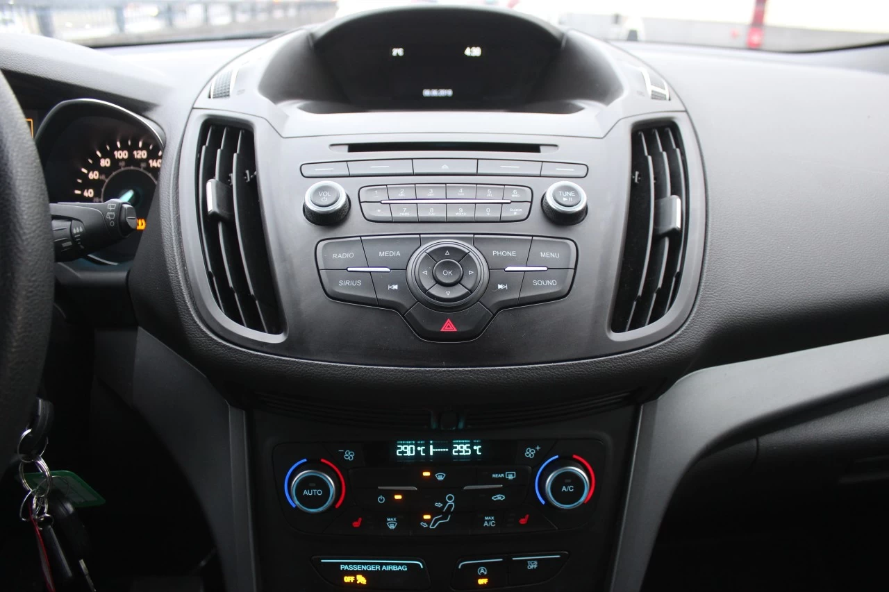 2018 Ford Escape SE Image principale