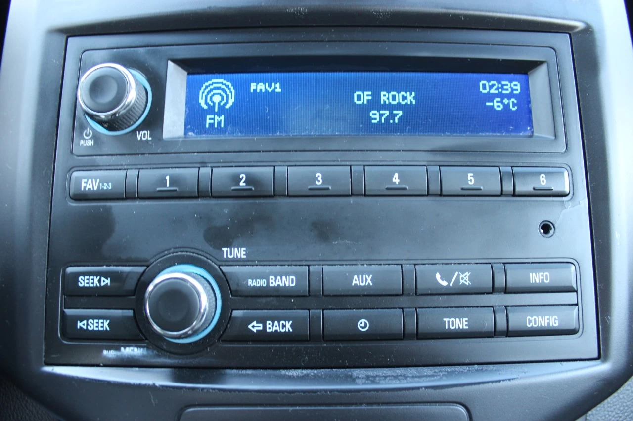 2013 Chevrolet Sonic LS Image principale