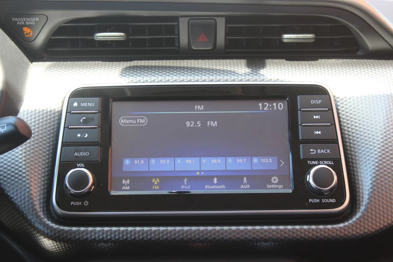 2019 Nissan Kicks S/SV/SR Main Image