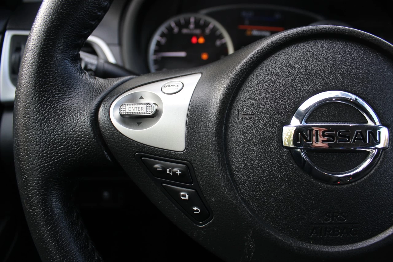 2019 Nissan Sentra SV Main Image