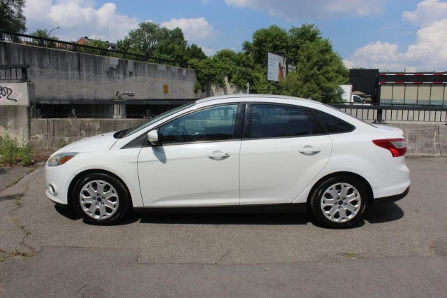 Ford Focus SE 2014