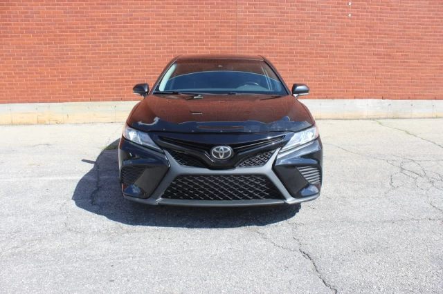 Toyota Camry  2018