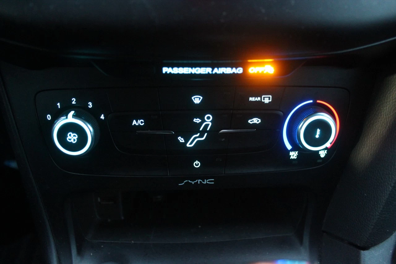 2016 Ford Focus SE Image principale