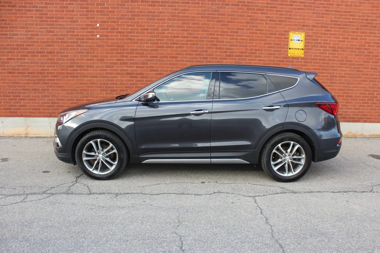 2017 Hyundai Santa Fe Sport SE Main Image