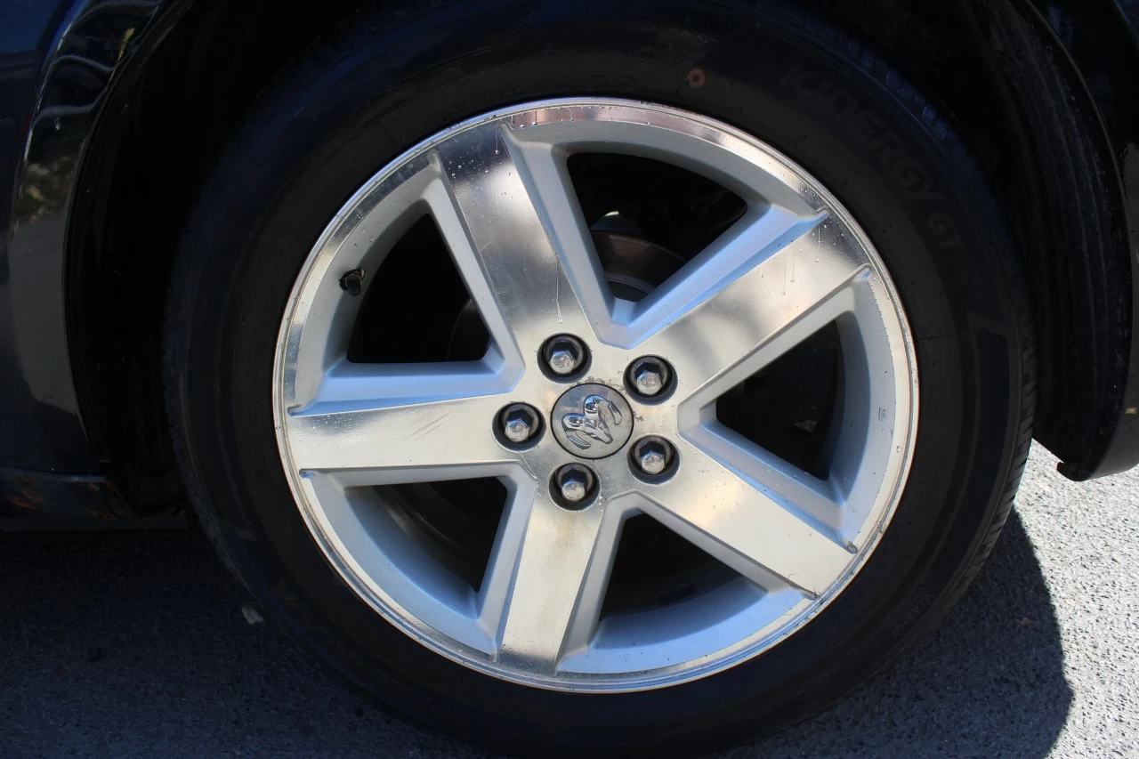 2013 Dodge Avenger 4dr Sdn Main Image